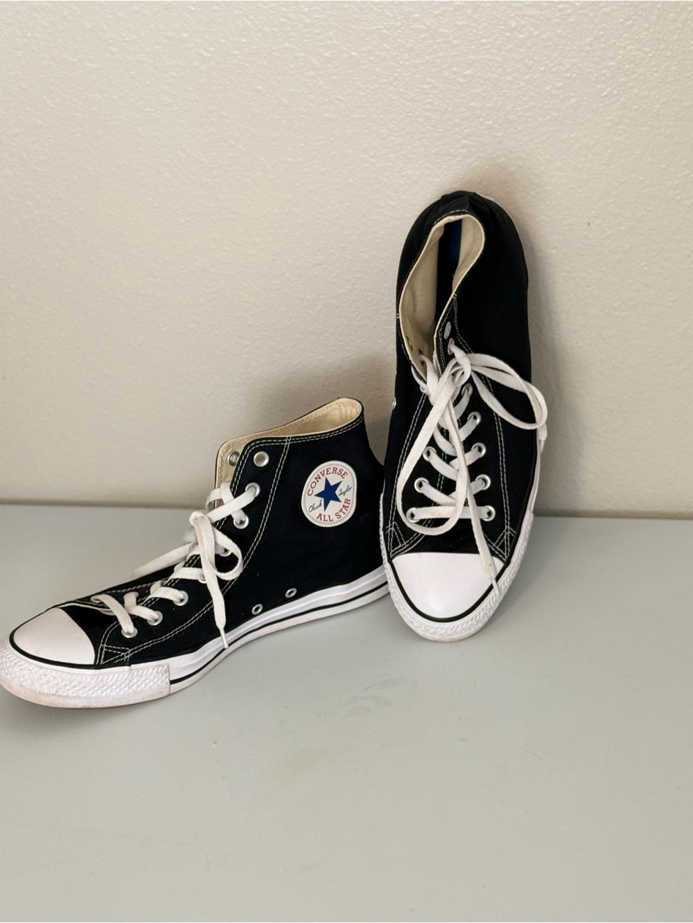 Converse Unisex Men’s SZ 12 Black Chuck Taylor High Top Sneaker Canvas Lace Up